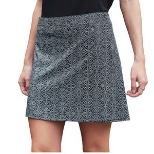 RipSkirt Hawaii Black Pearl Batik Wrap Skirt